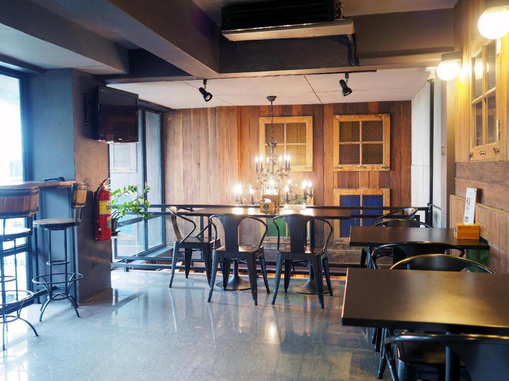 The Arak Bed Bar And Hostel Chiang Mai Eksteriør bilde