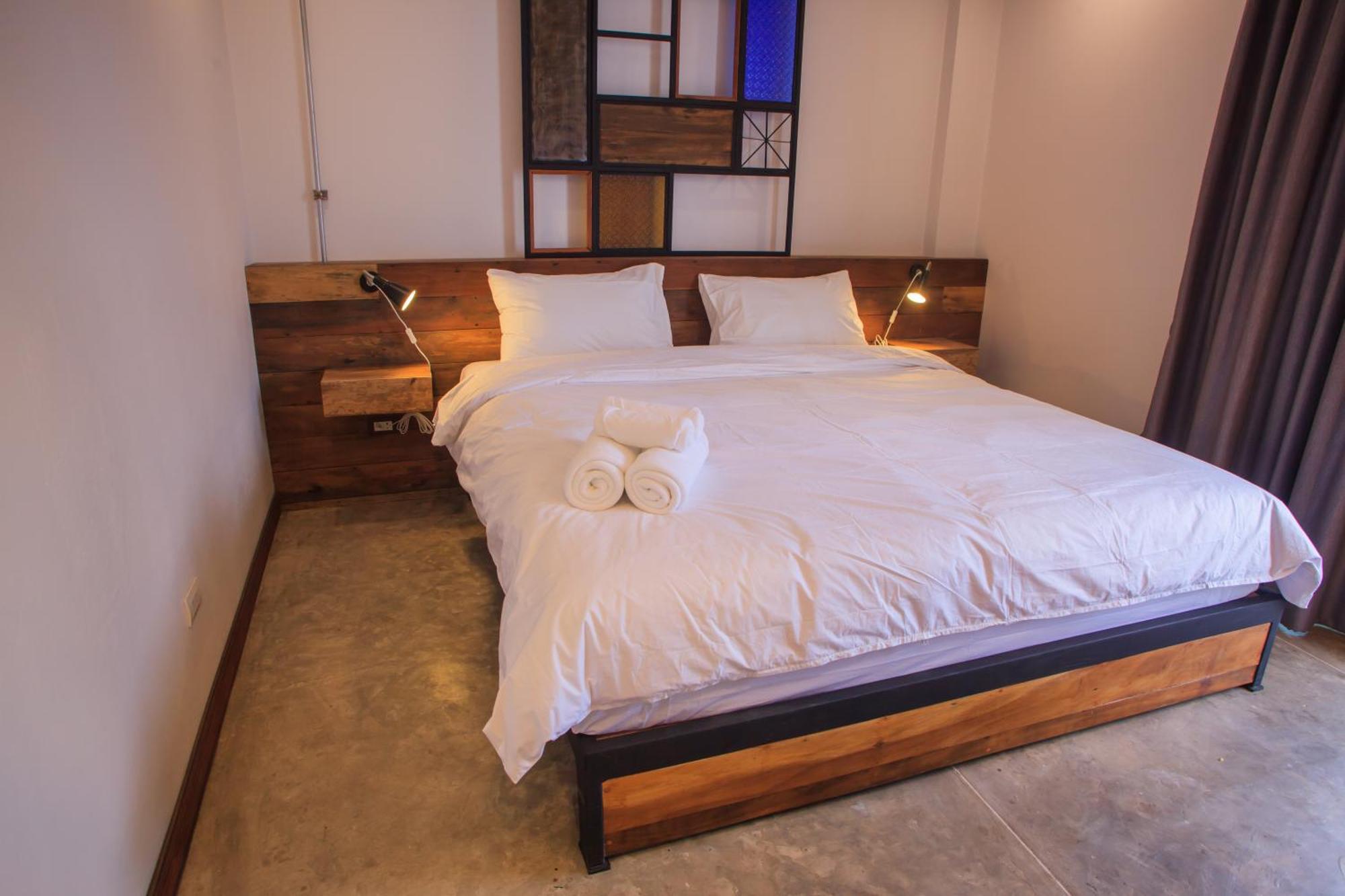 The Arak Bed Bar And Hostel Chiang Mai Rom bilde