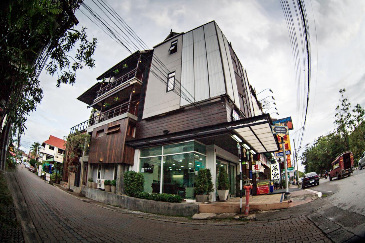 The Arak Bed Bar And Hostel Chiang Mai Eksteriør bilde