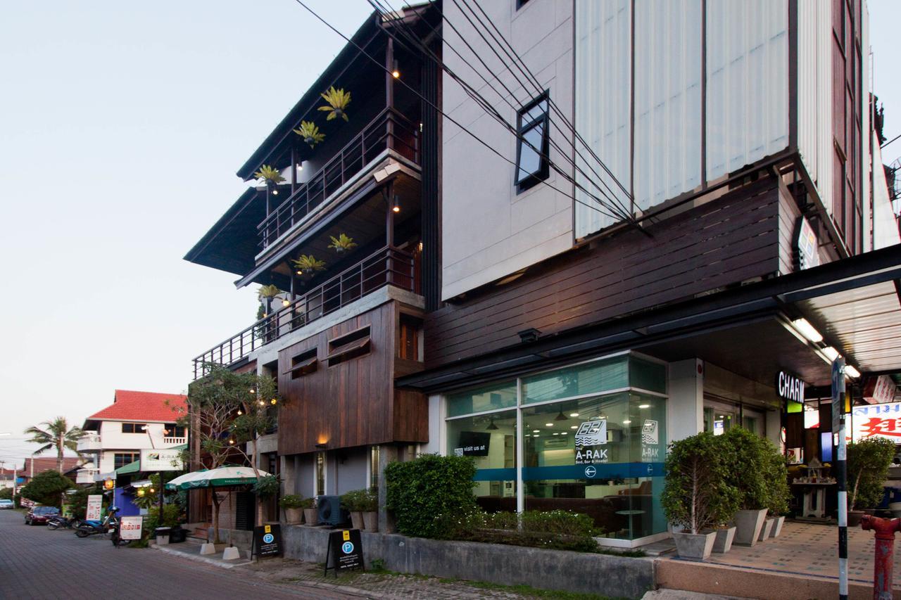 The Arak Bed Bar And Hostel Chiang Mai Eksteriør bilde