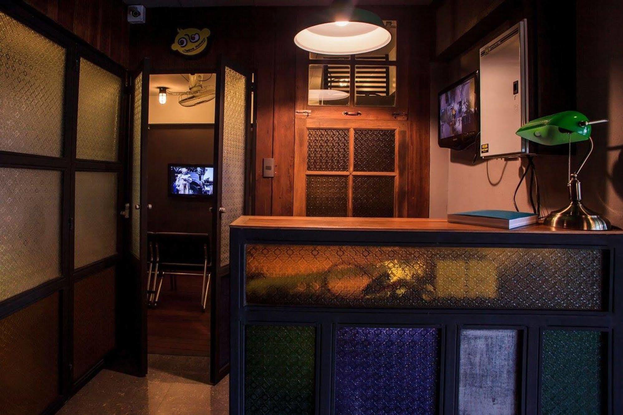 The Arak Bed Bar And Hostel Chiang Mai Eksteriør bilde